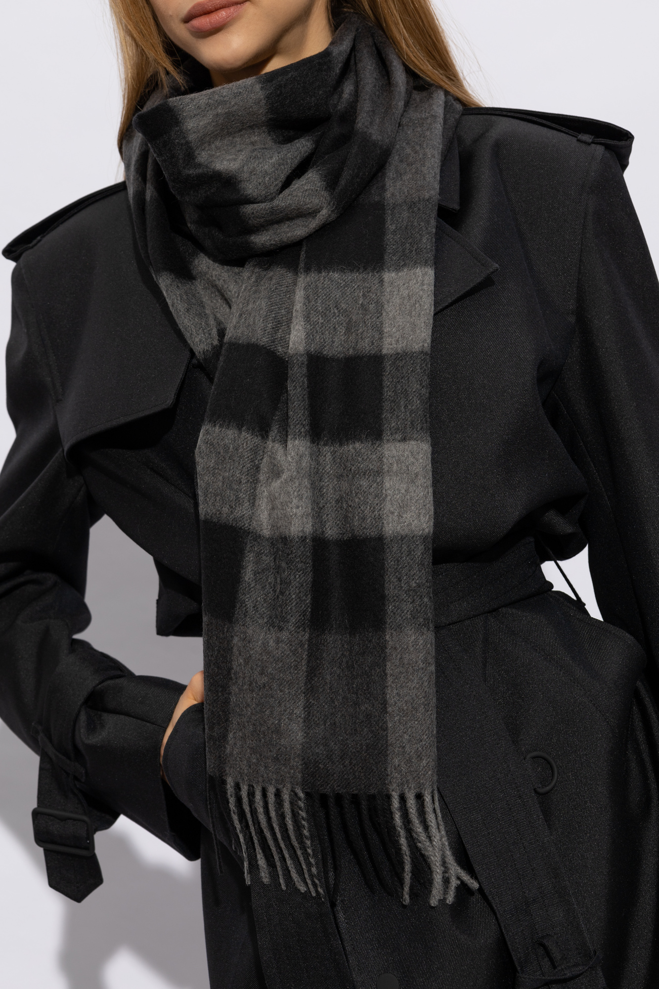 Charcoal burberry scarf best sale